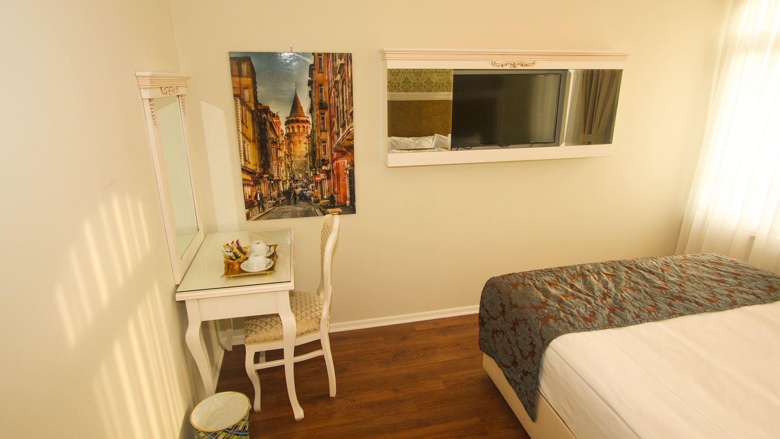 rooms-family-room-standard