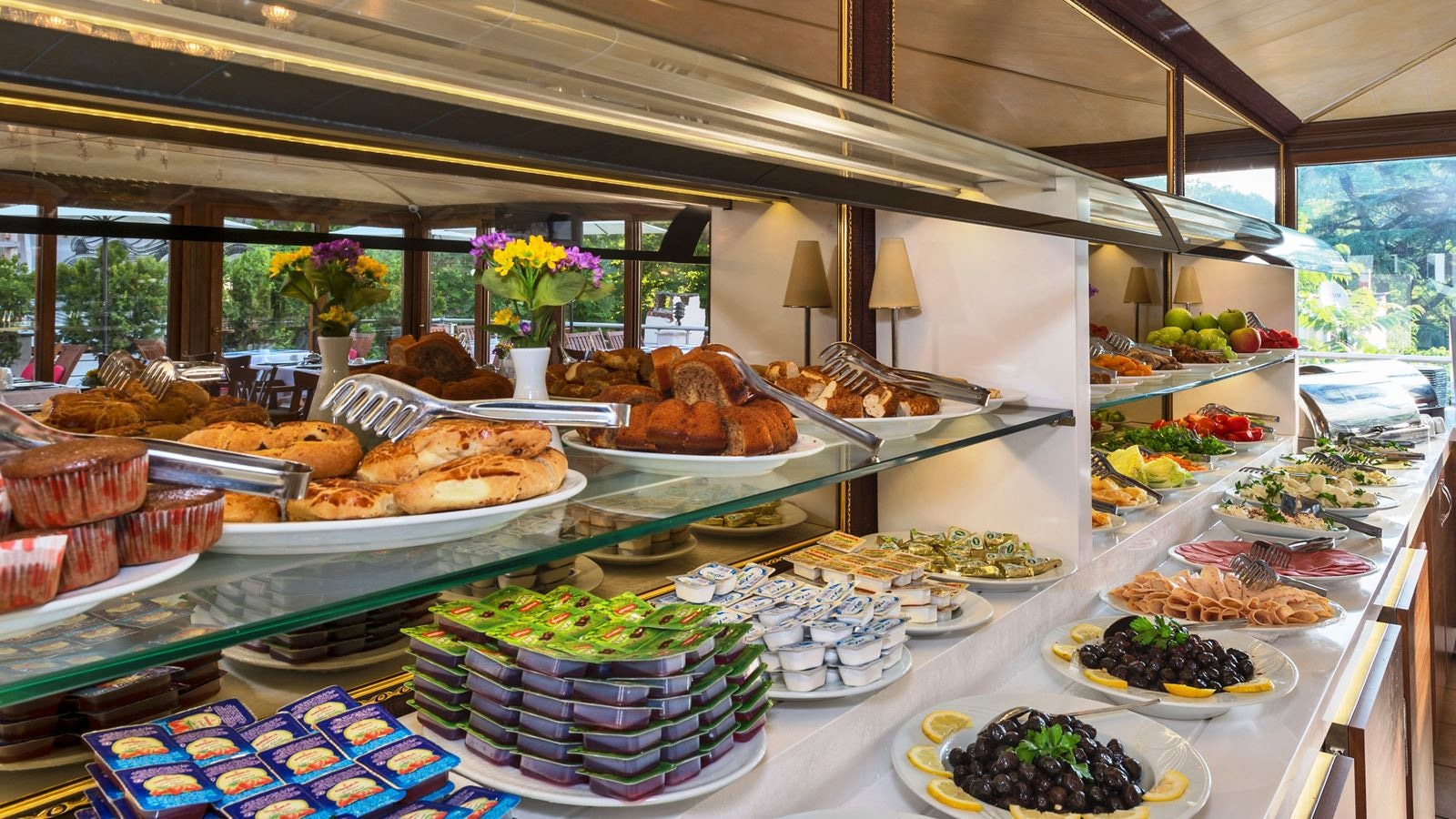 restaurants-restaurants