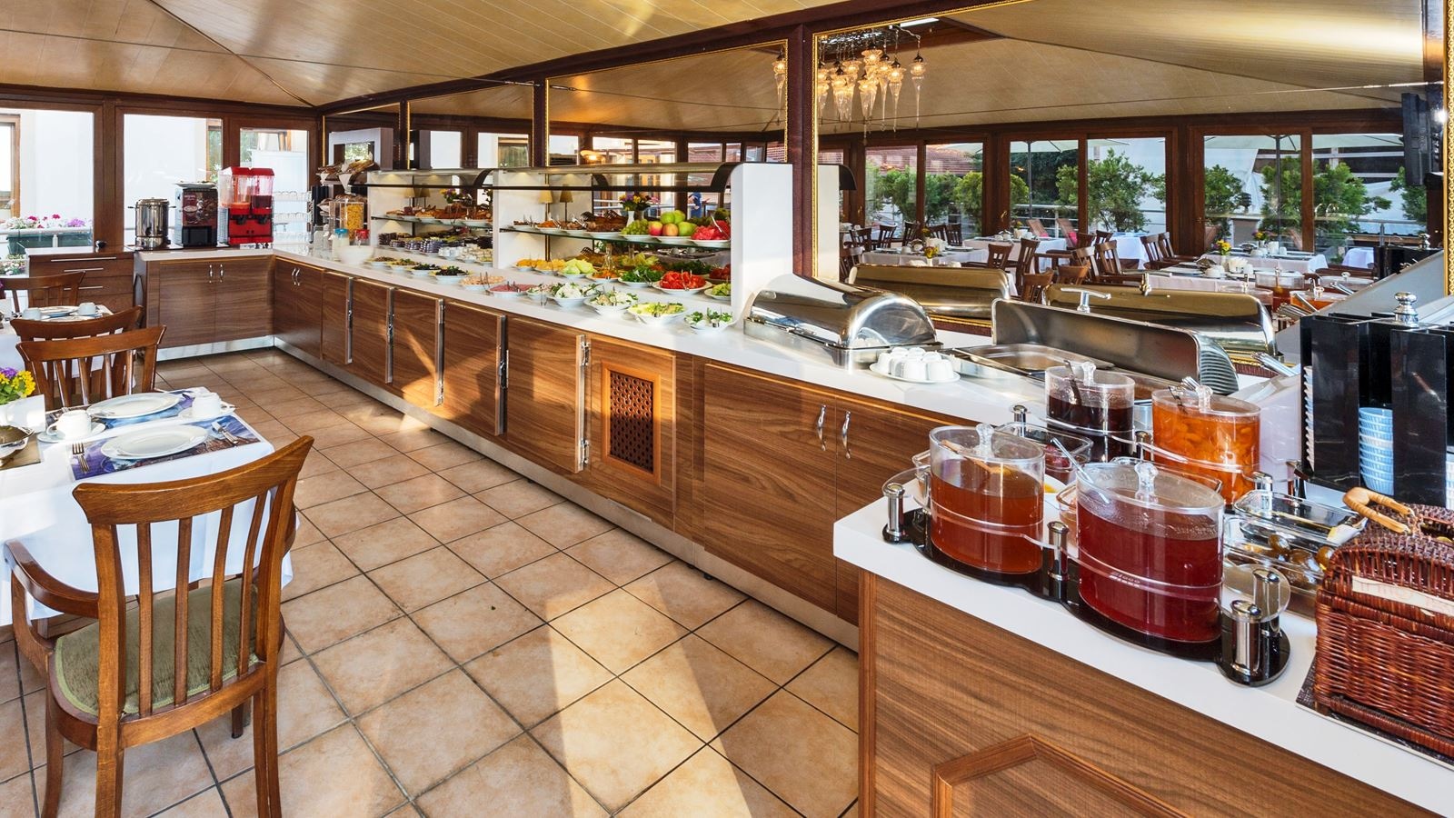 restaurants-restaurants