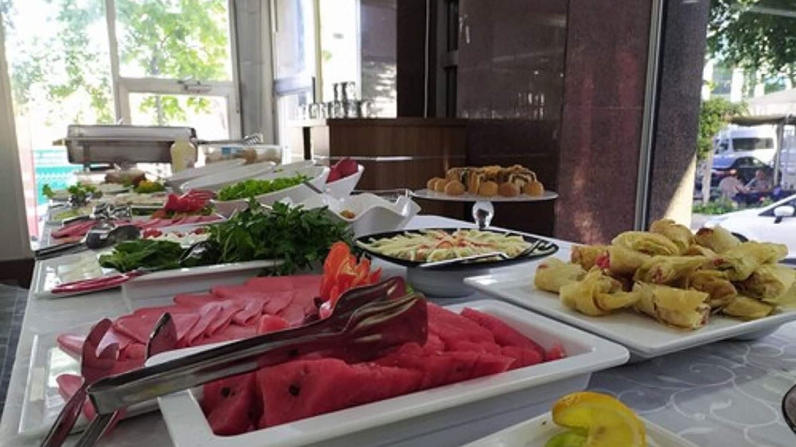 restaurants-restaurants