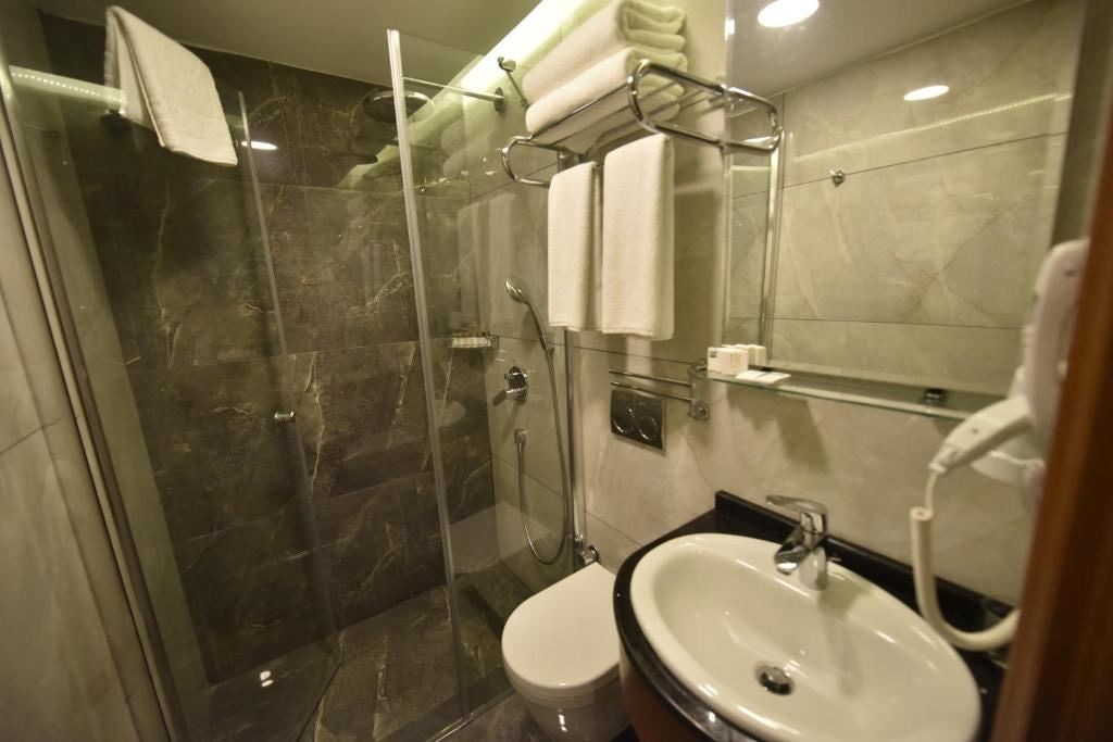 rooms-triple-standard