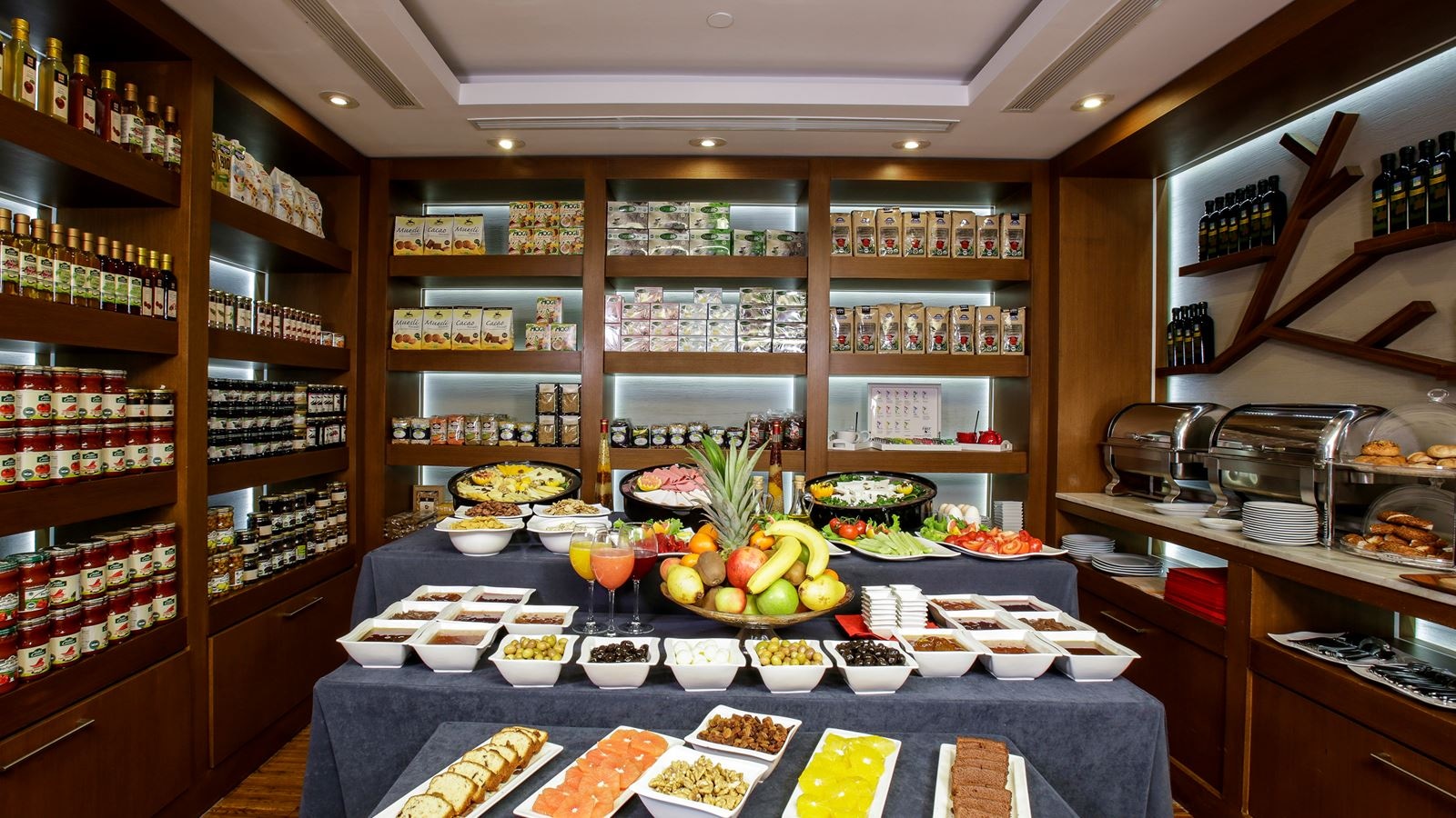 restaurants-restaurants