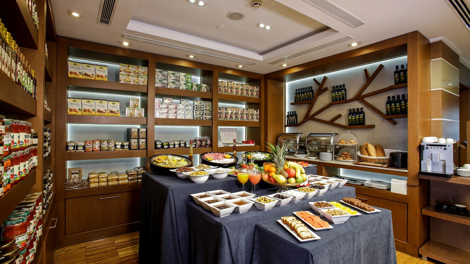 restaurants-restaurants