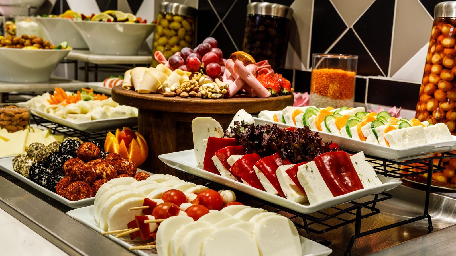 restaurants-restaurants