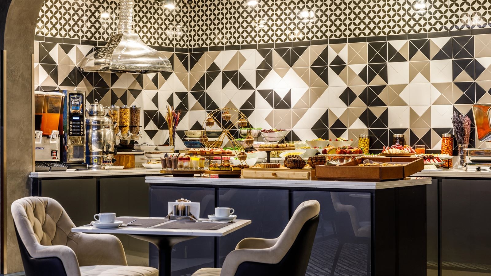 restaurants-restaurants