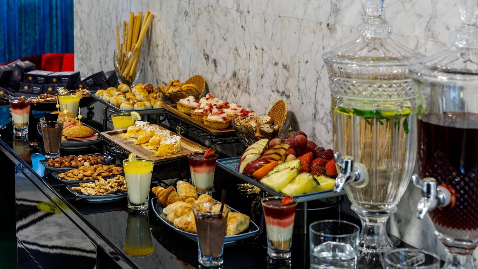 restaurants-restaurants