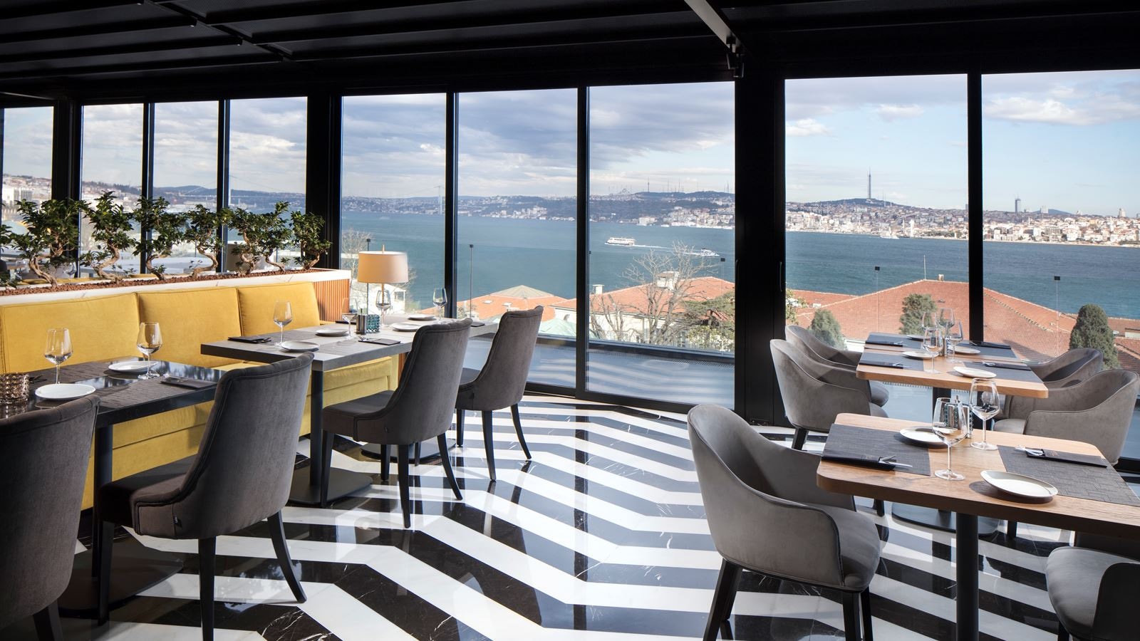 restaurants-restaurants