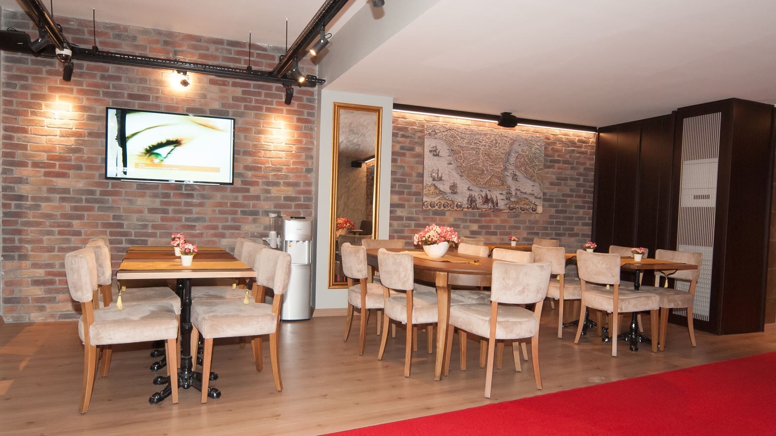 restaurants-restaurants