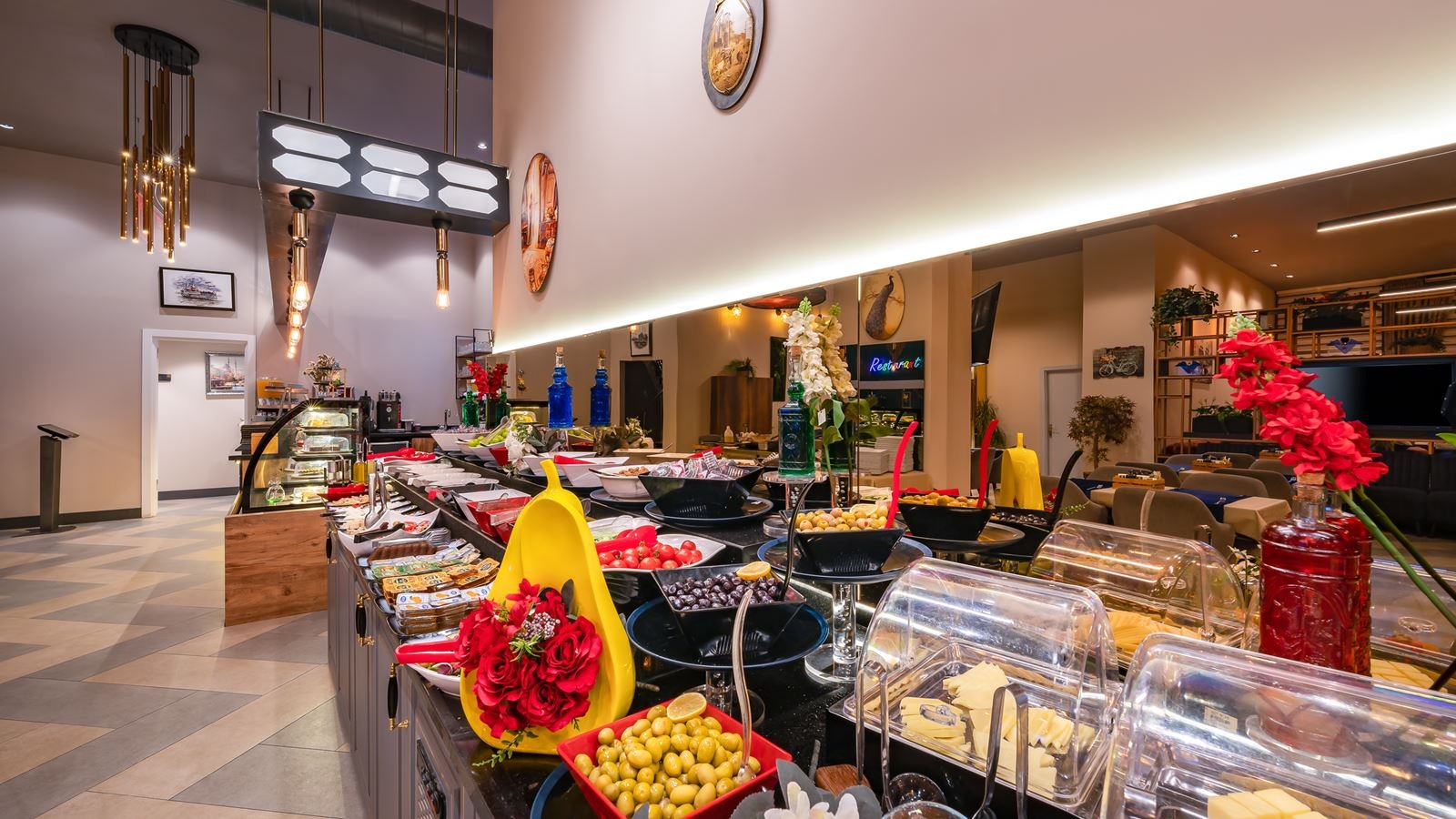 restaurants-restaurants