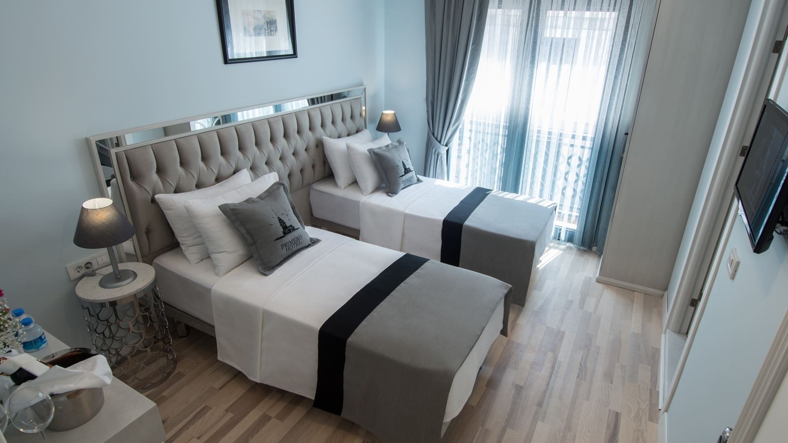 rooms-family-room-standard