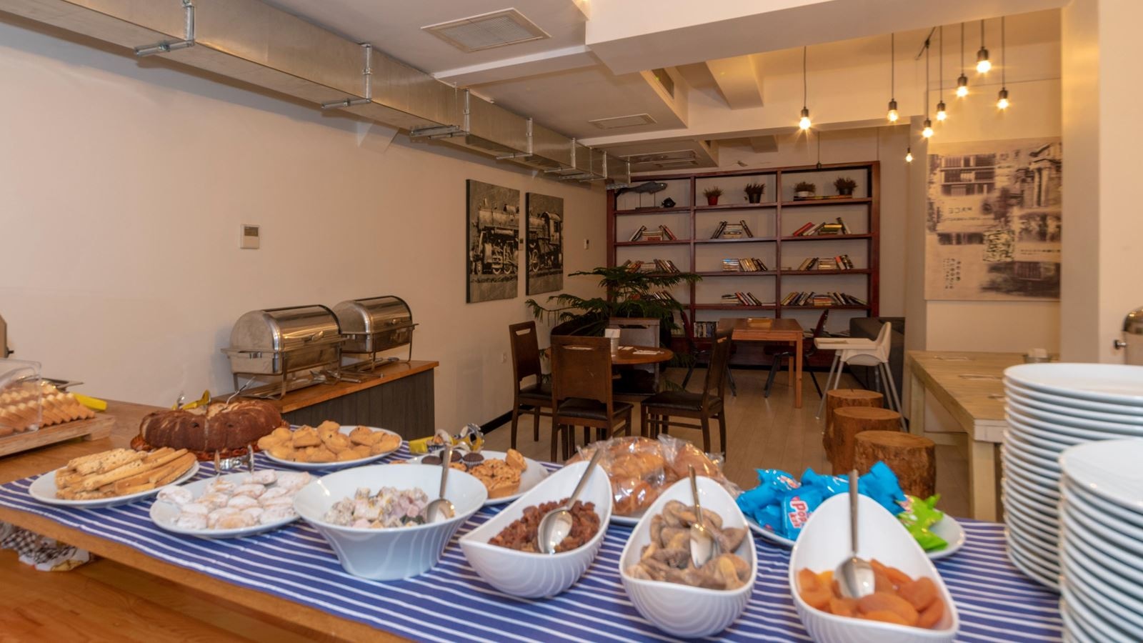 restaurants-restaurants