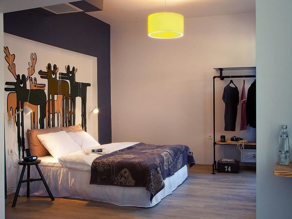 rooms-double-standard