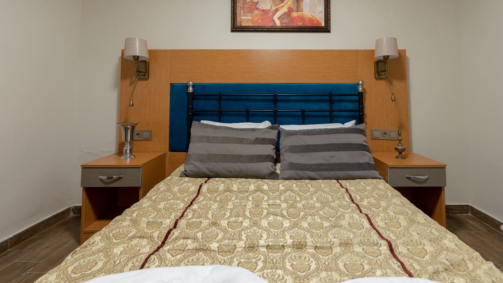 rooms-triple-economy