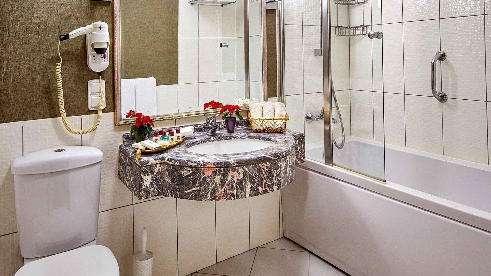 rooms-double-standard