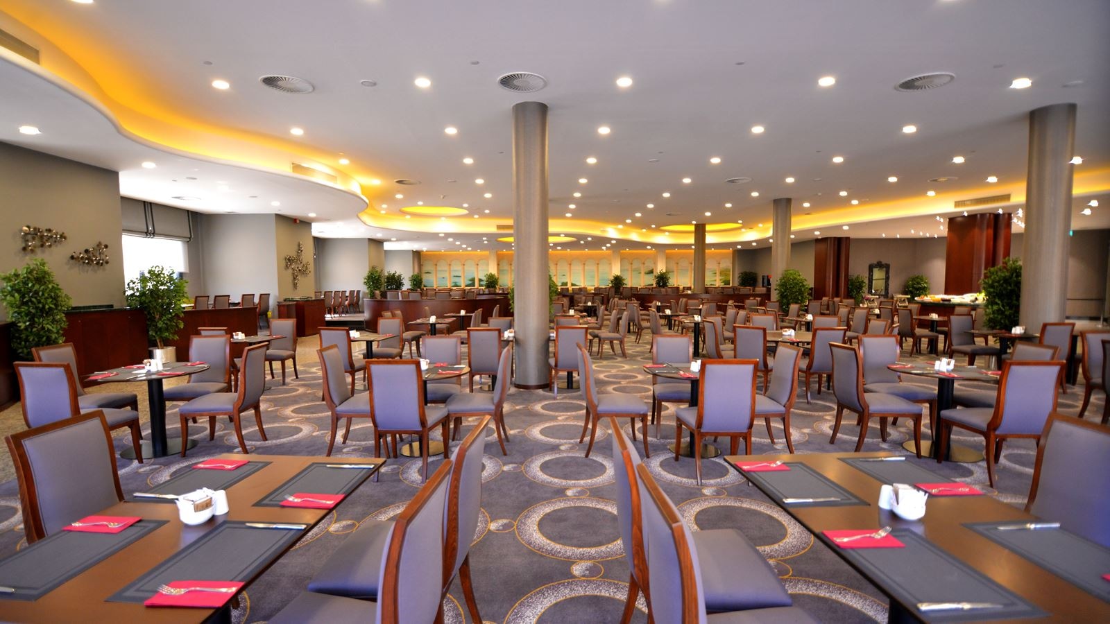 restaurants-restaurants