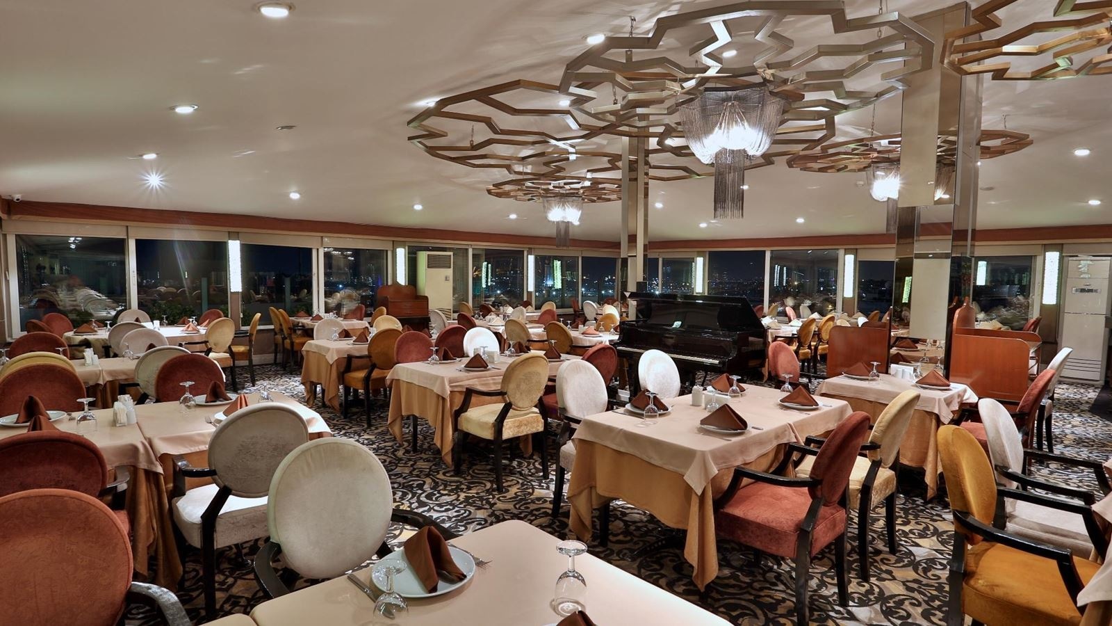 restaurants-restaurants