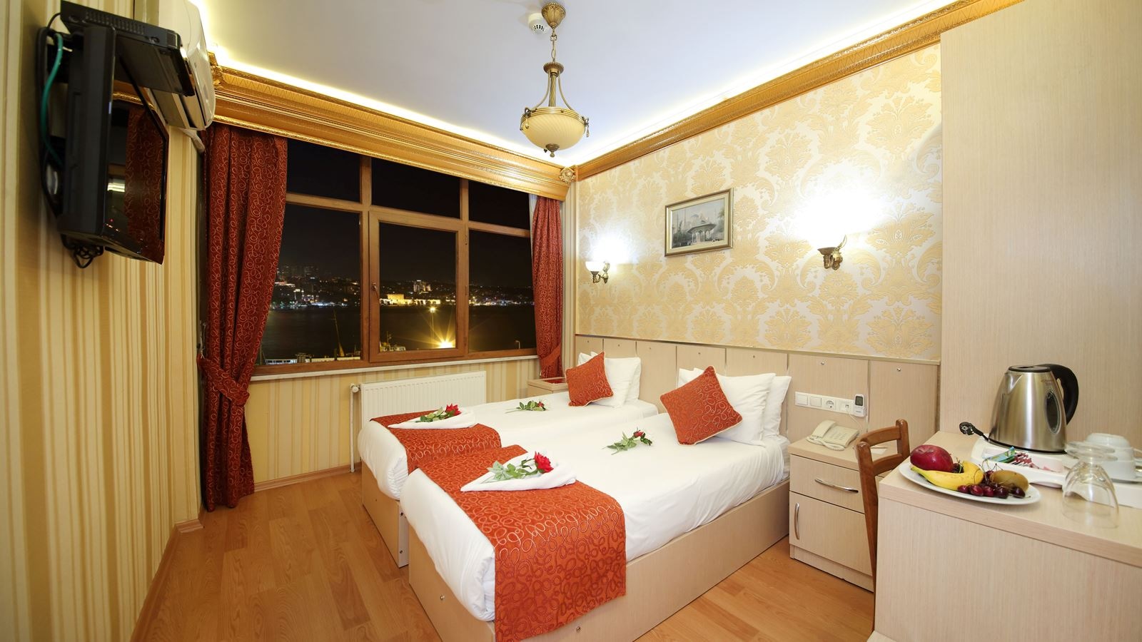 rooms-seaview-room