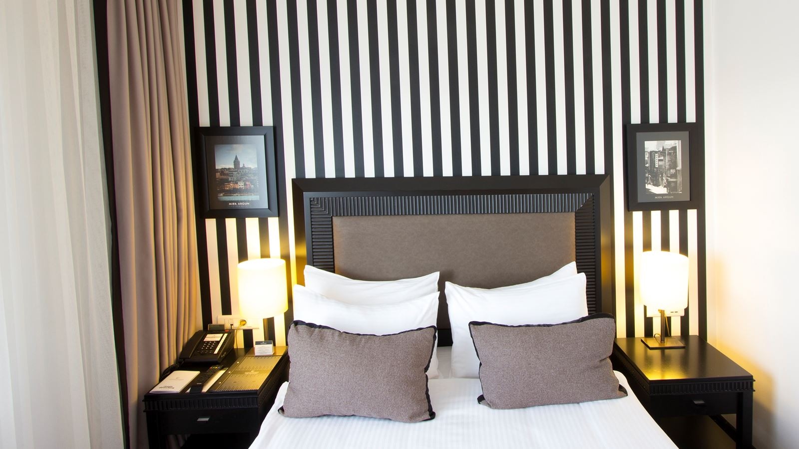 rooms-room-connecting-room