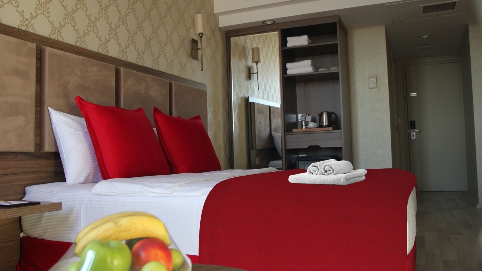 rooms-suite-standard