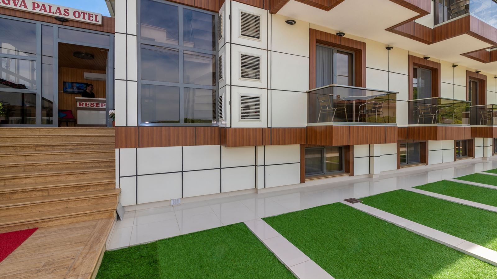 general-main-building