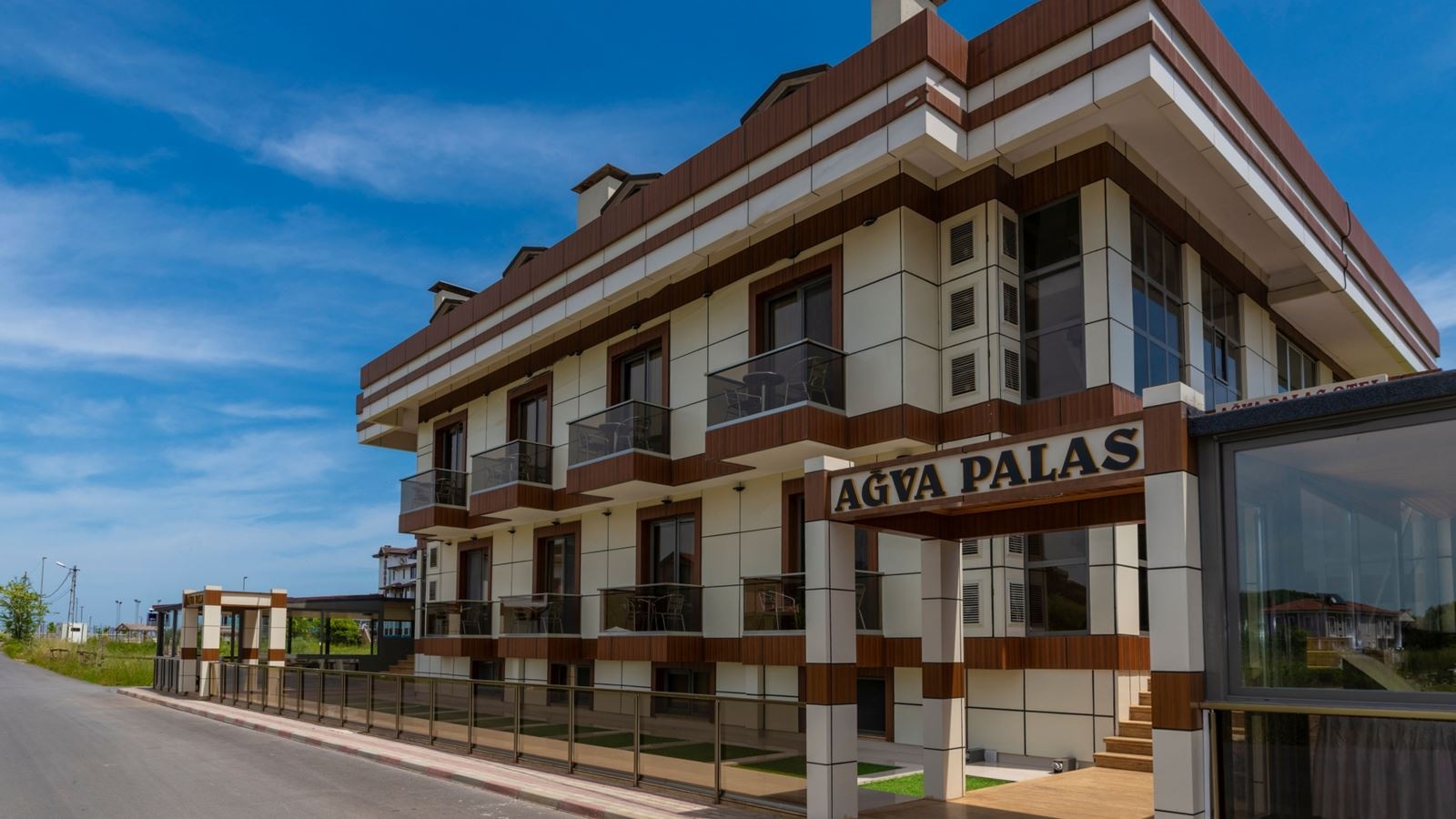 general-main-building