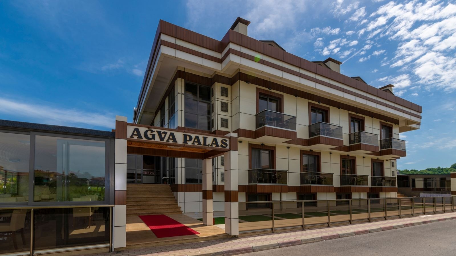 general-main-building