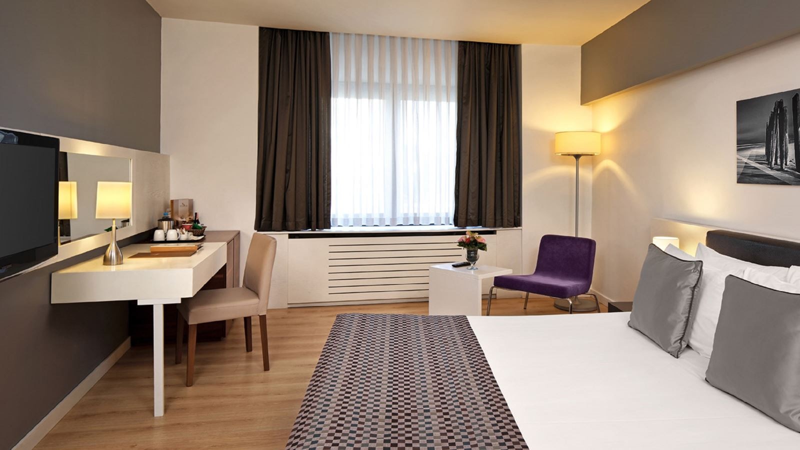 rooms-double-superior-with-double-bed