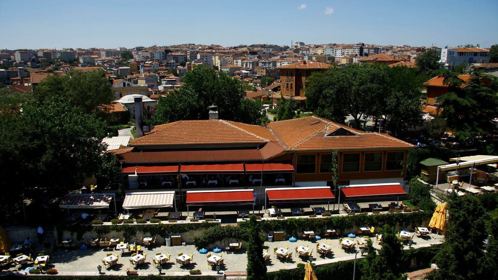 restaurants-restaurants