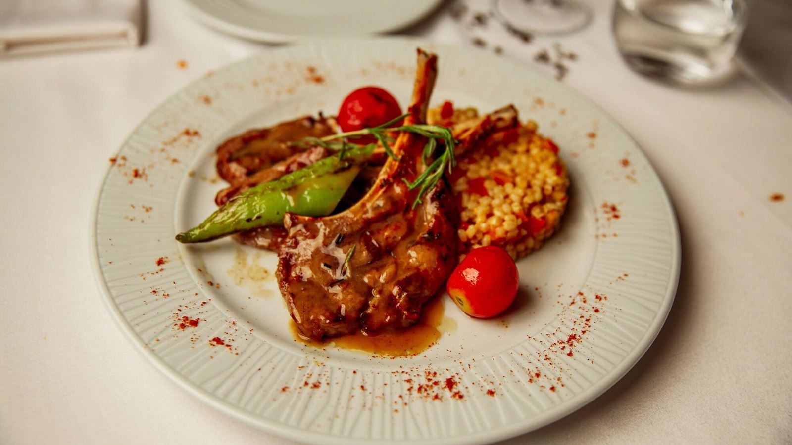 restaurants-restaurants