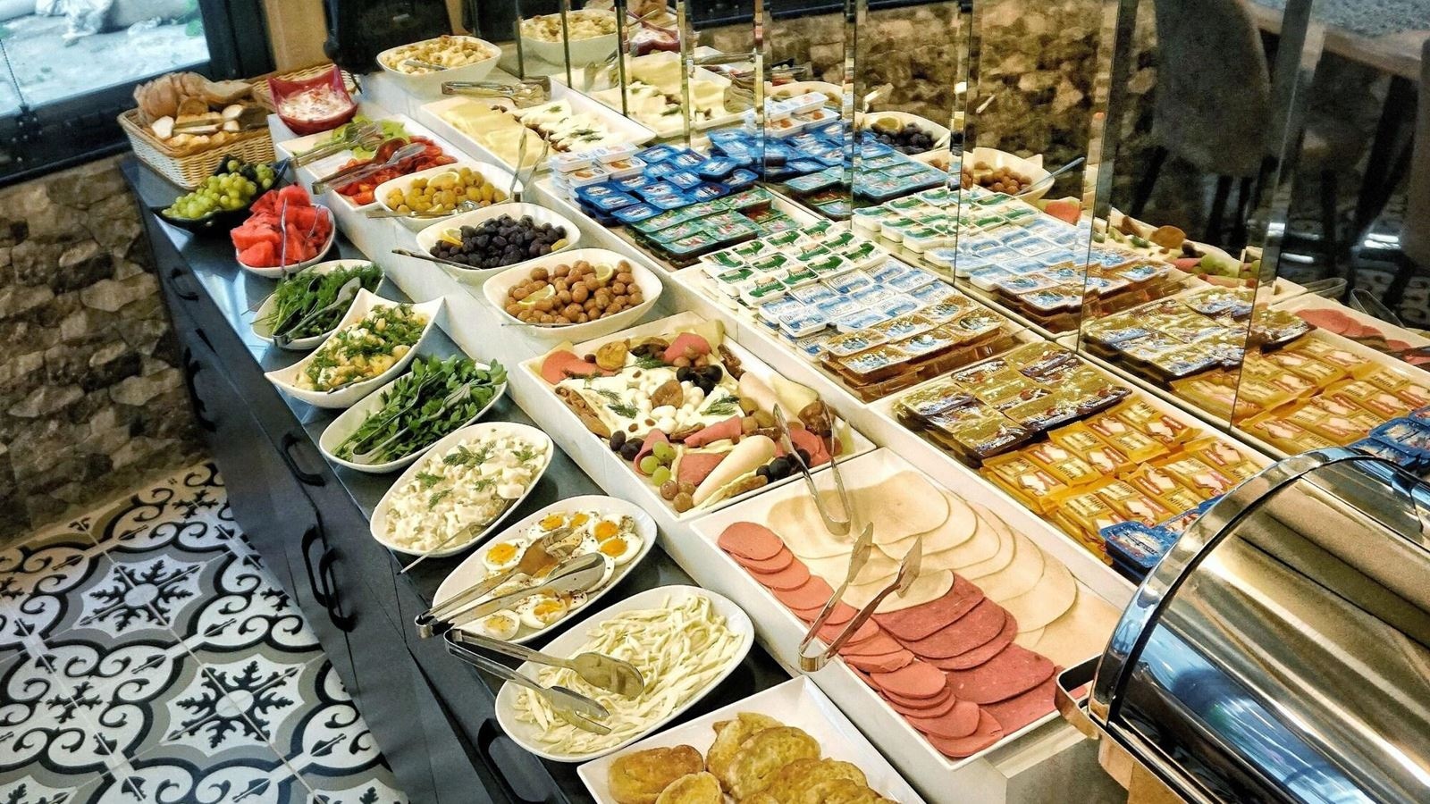 restaurants-restaurants