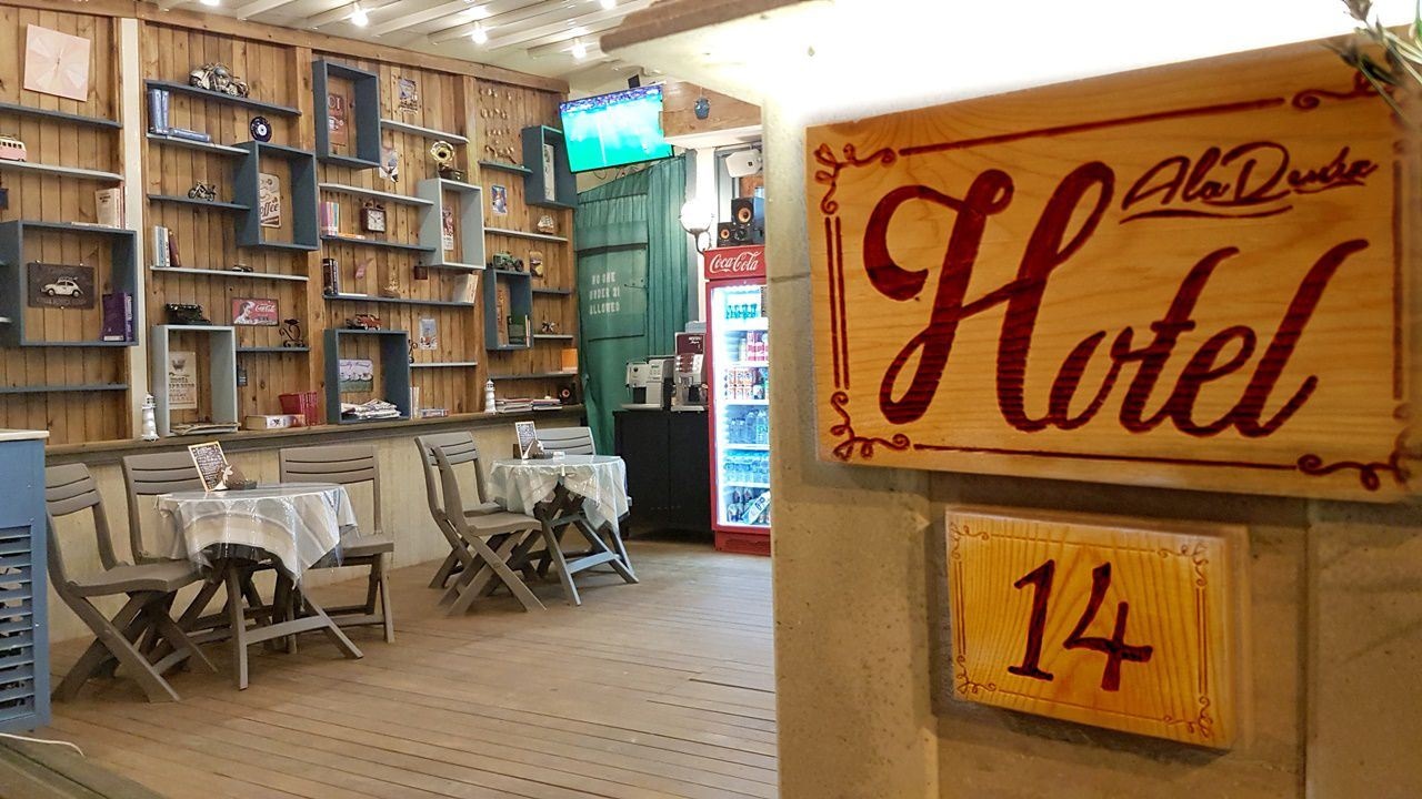 restaurants-restaurants