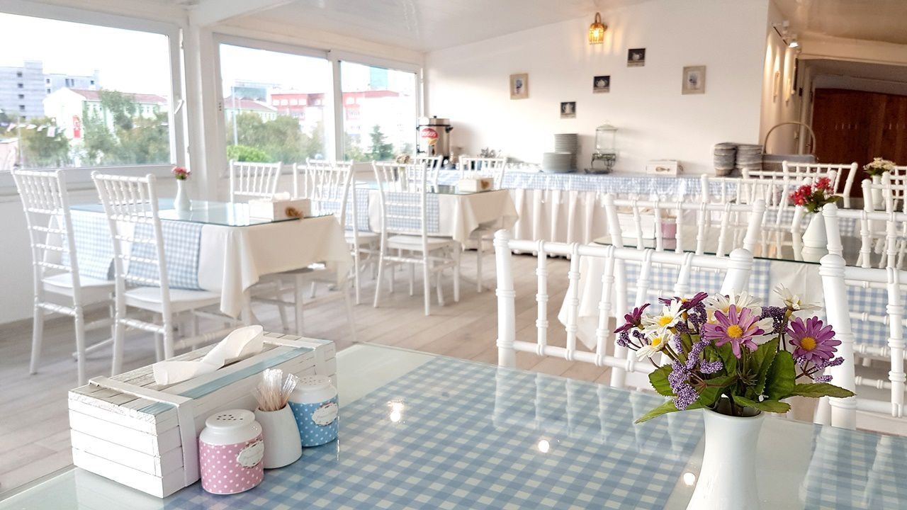 restaurants-restaurants