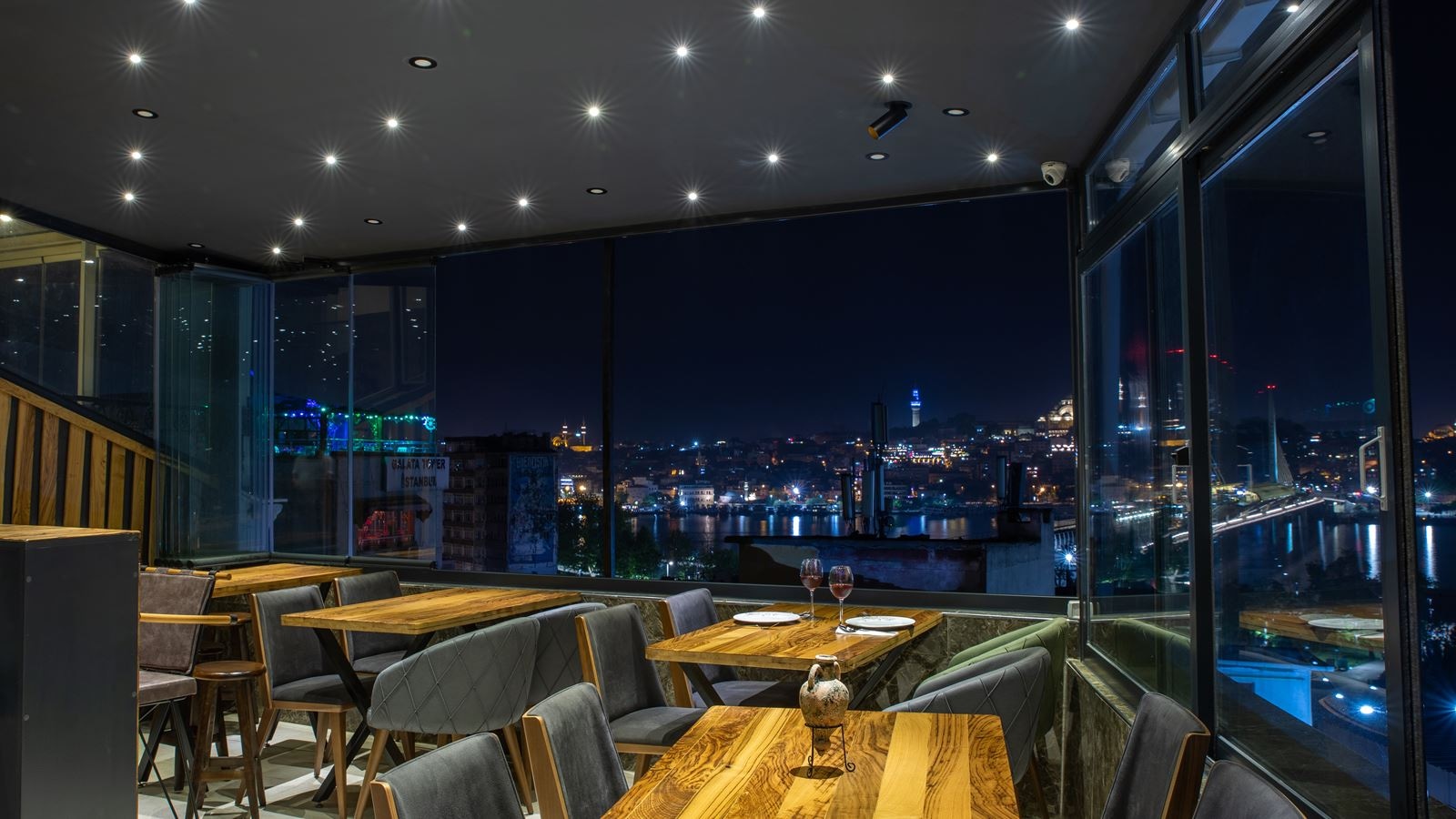 restaurants-restaurants