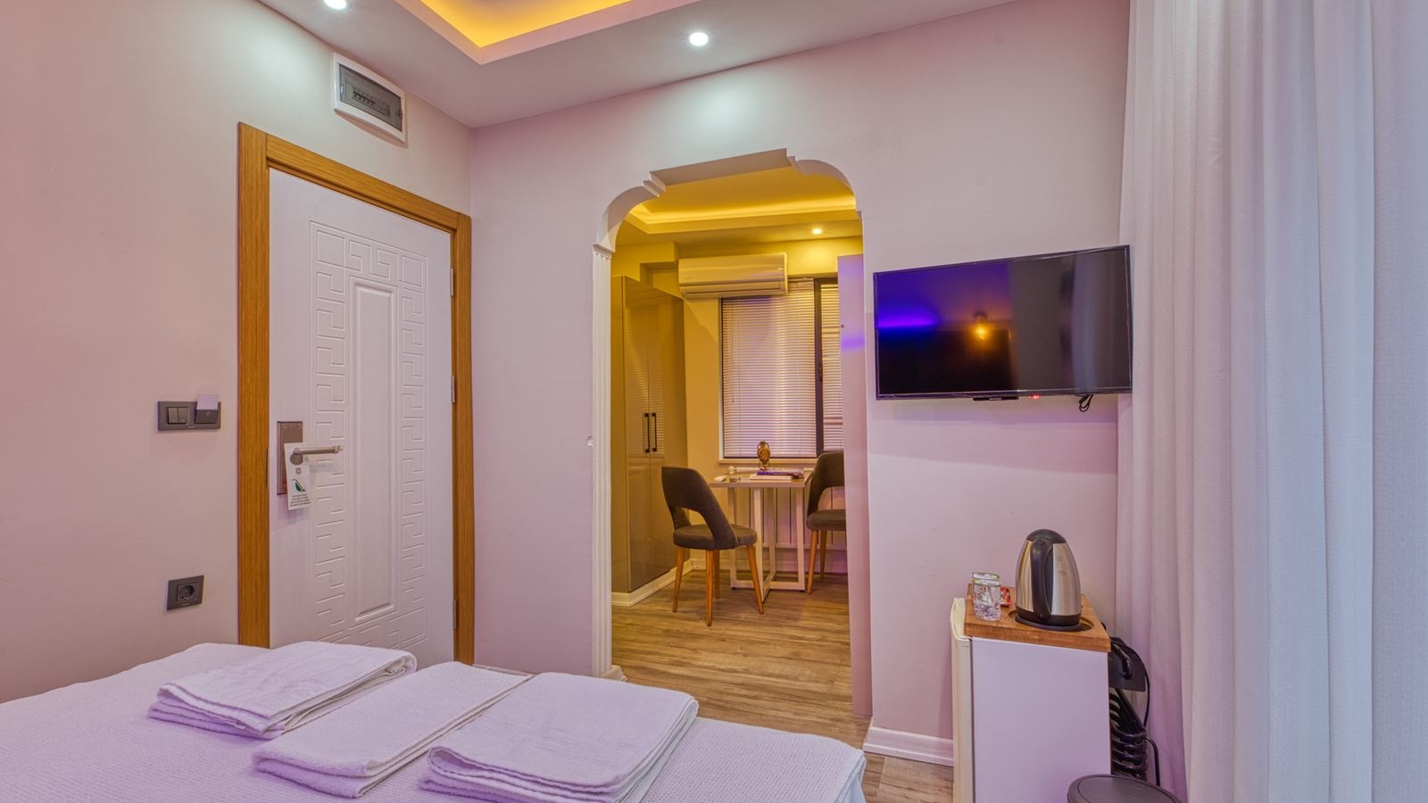 rooms-double-deluxe-sea-view