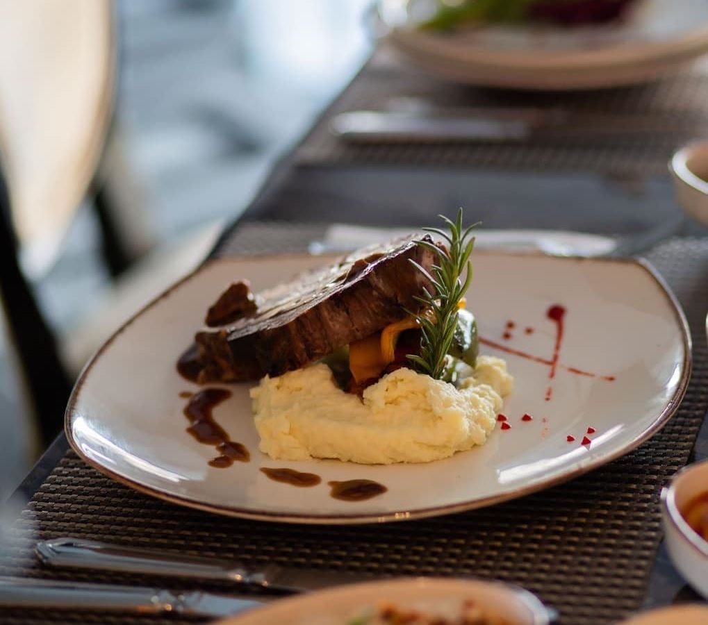 restaurants-restaurants