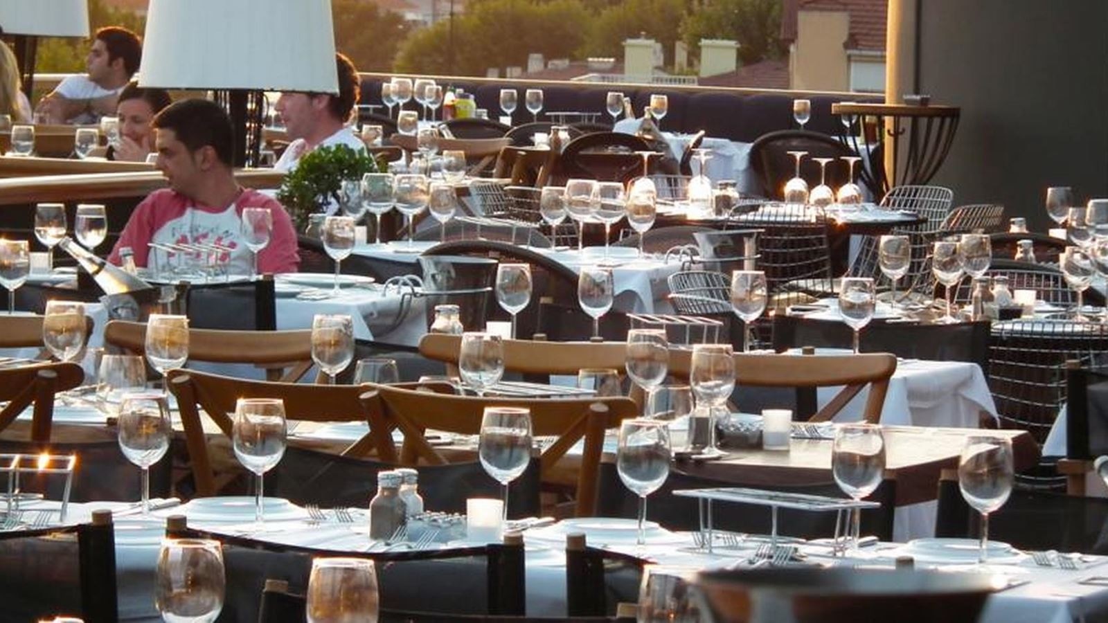 restaurants-restaurants