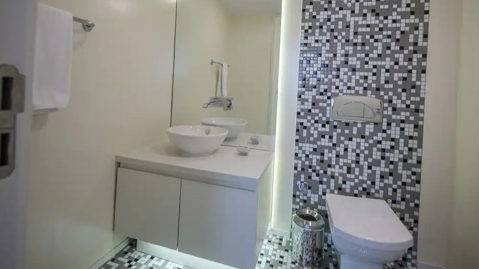 rooms-suite-standard