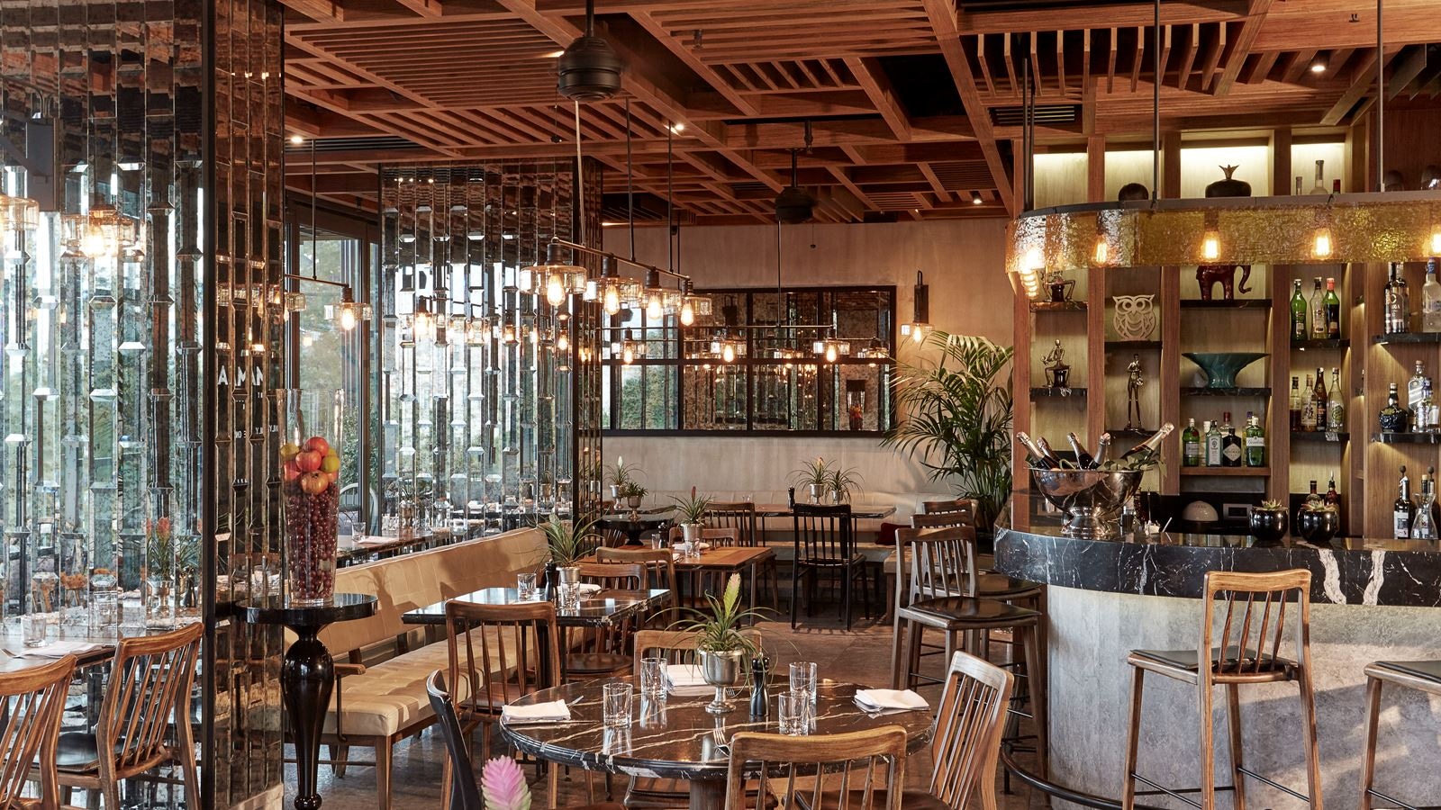 restaurants-restaurants