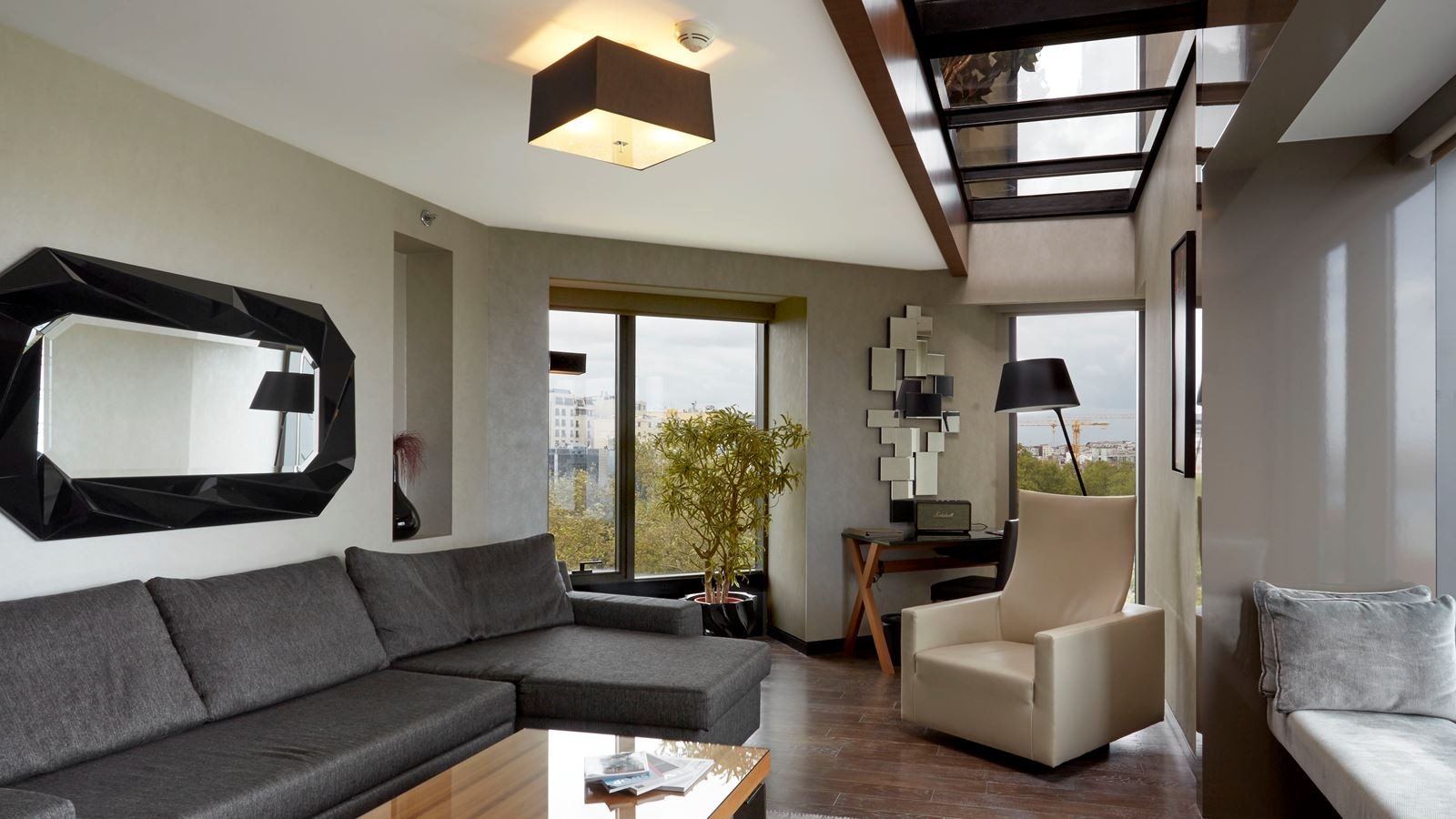 rooms-suite-two-bedrooms