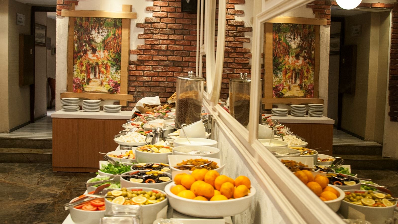 restaurants-restaurants