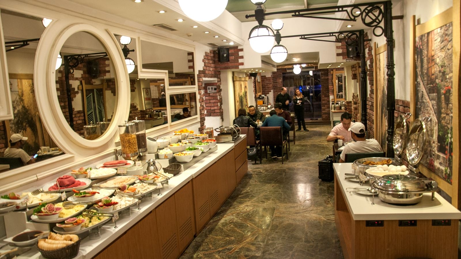 restaurants-restaurants