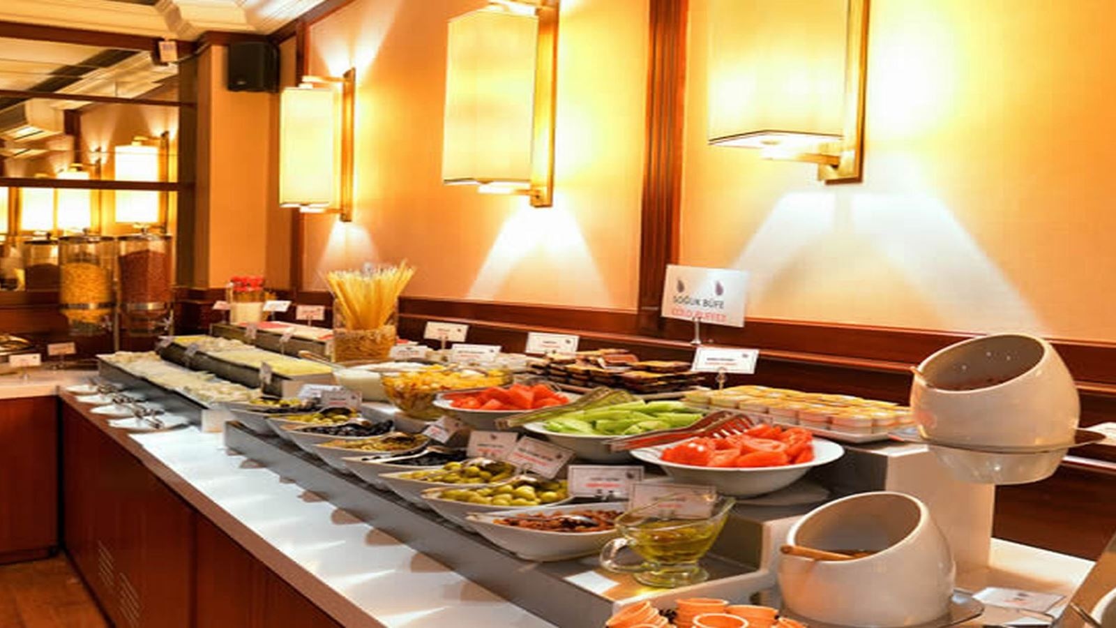 restaurants-restaurants