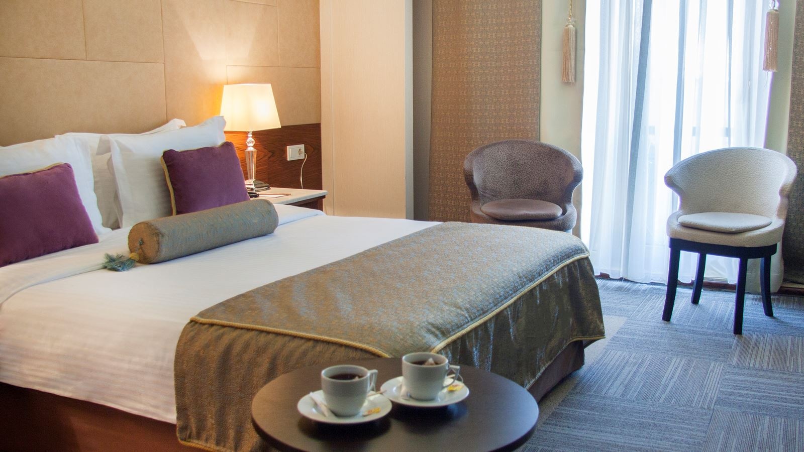 rooms-double-standard