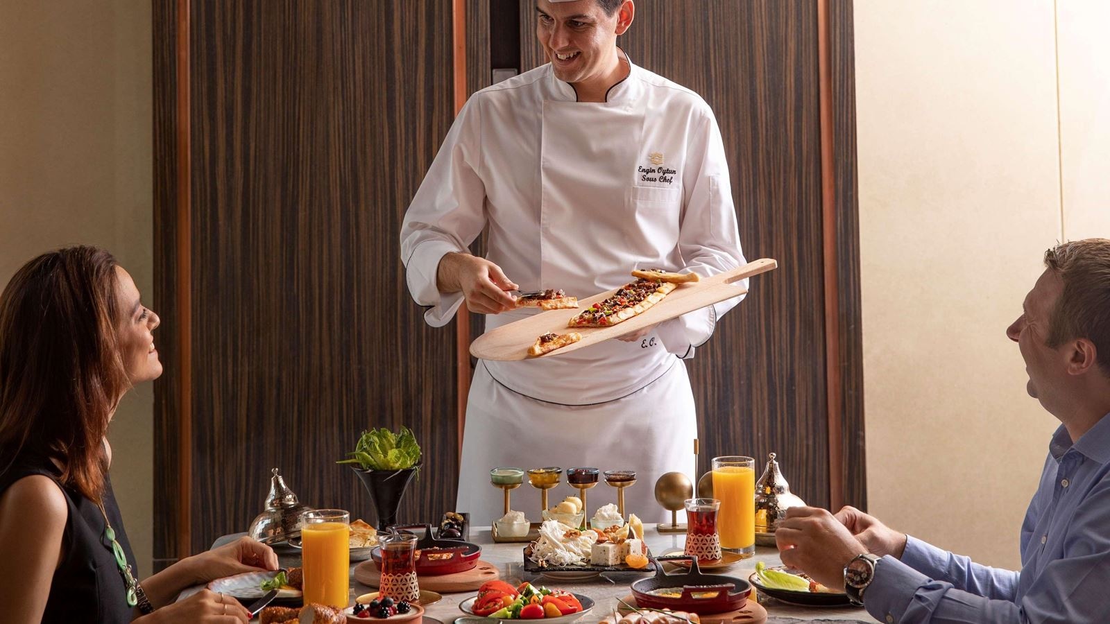 restaurants-restaurant