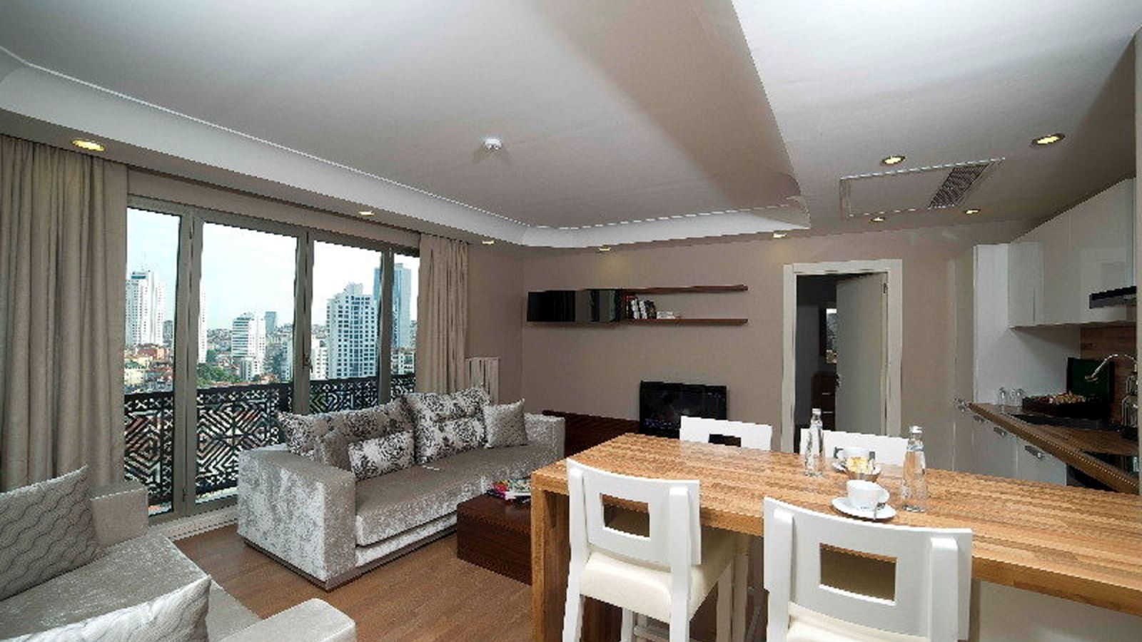 rooms-suite-two-bedrooms