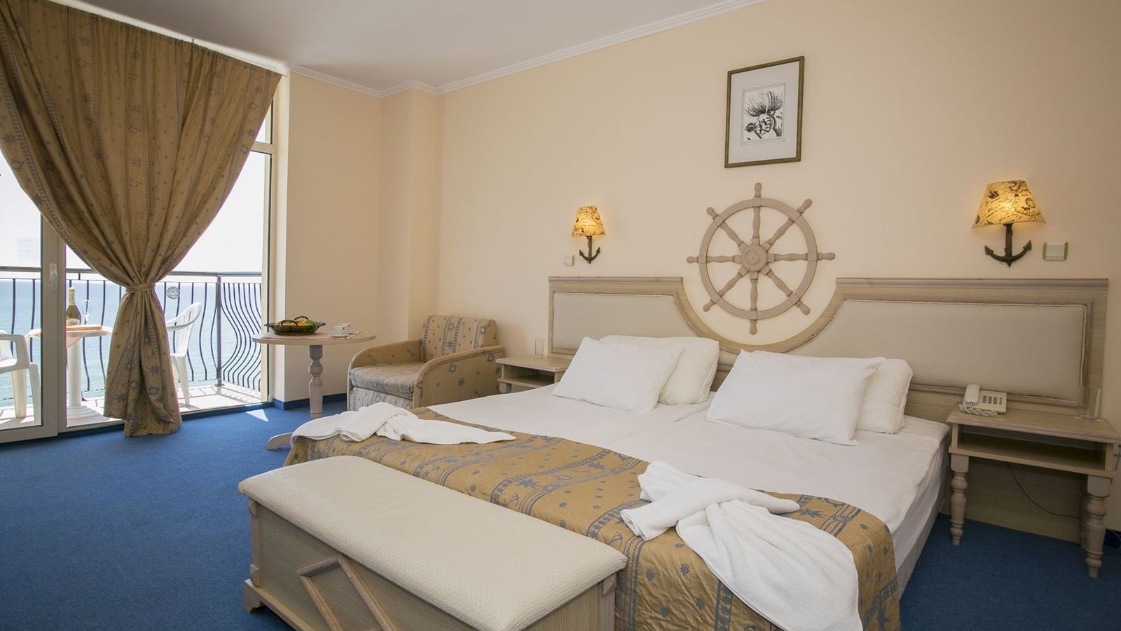 rooms-double-room-sea-view