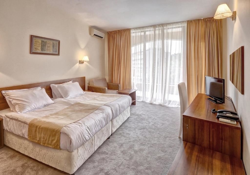 rooms-double-room-sea-view