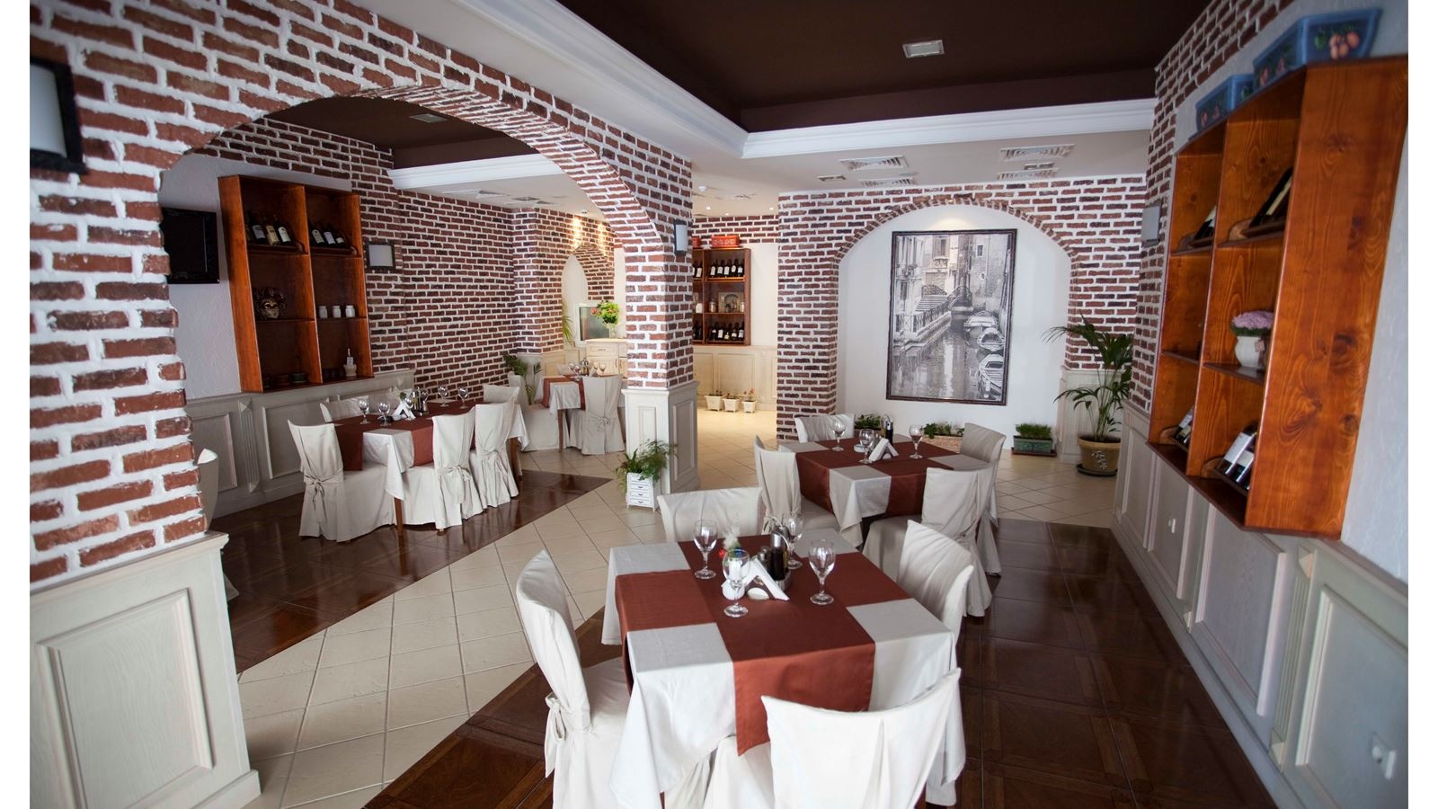 restaurants-restaurants