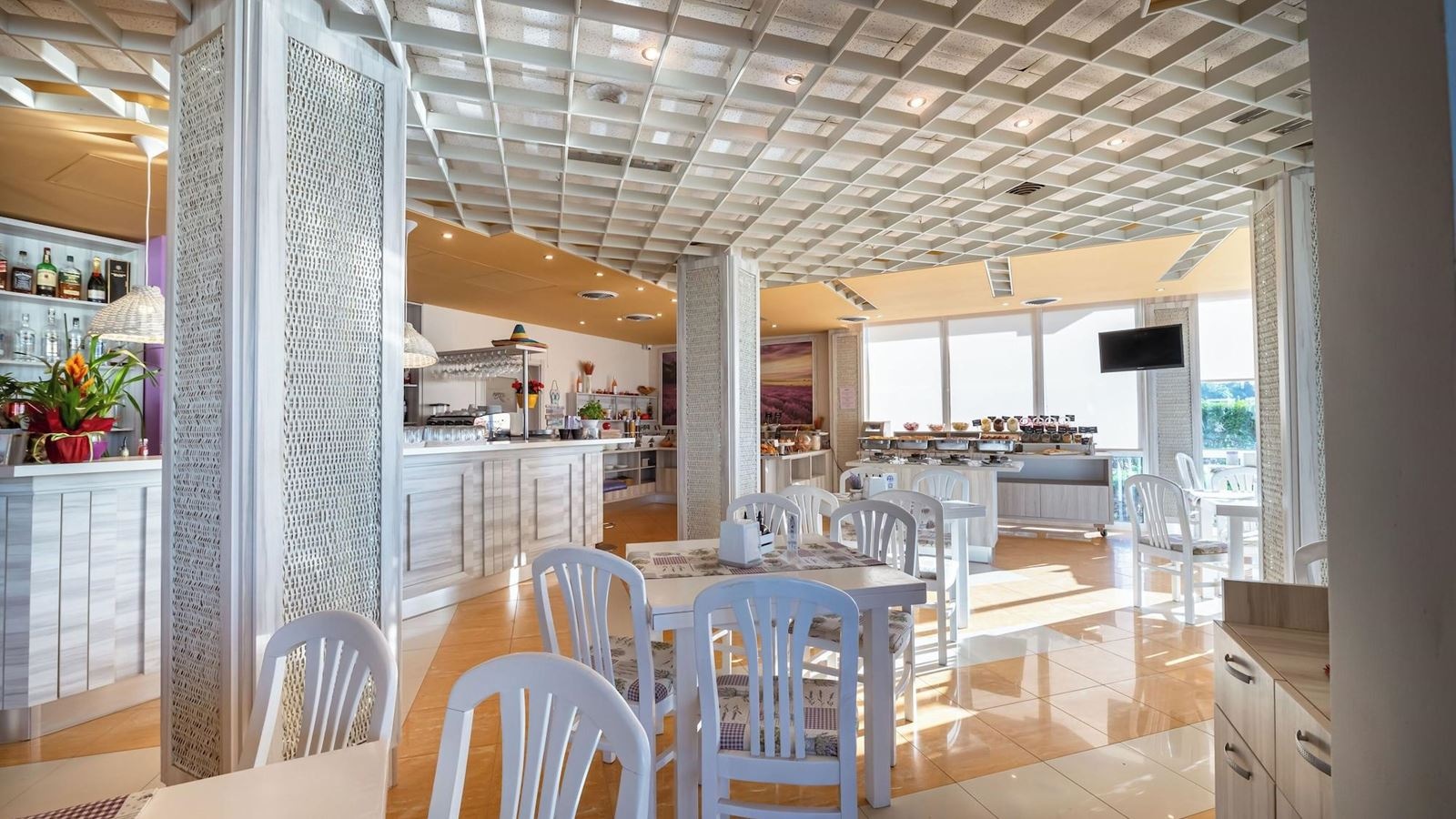 restaurants-restaurants