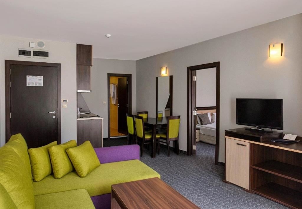 rooms-standard-suite